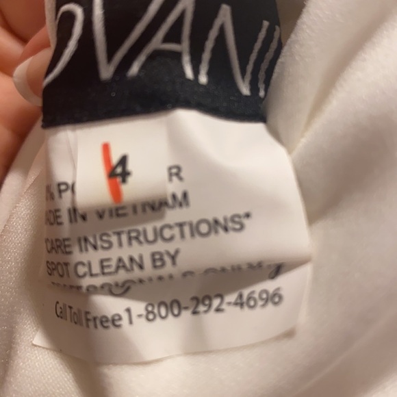 Jovani V-Neck Knotted Sleeveless Mermaid Gown - Picture 12 of 16